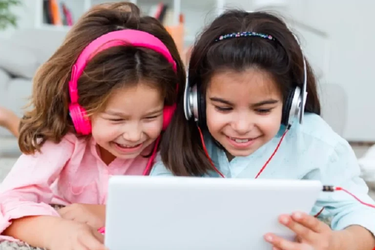 Aturan Baru Batas Usia Anak Punya TikTok & Instagram