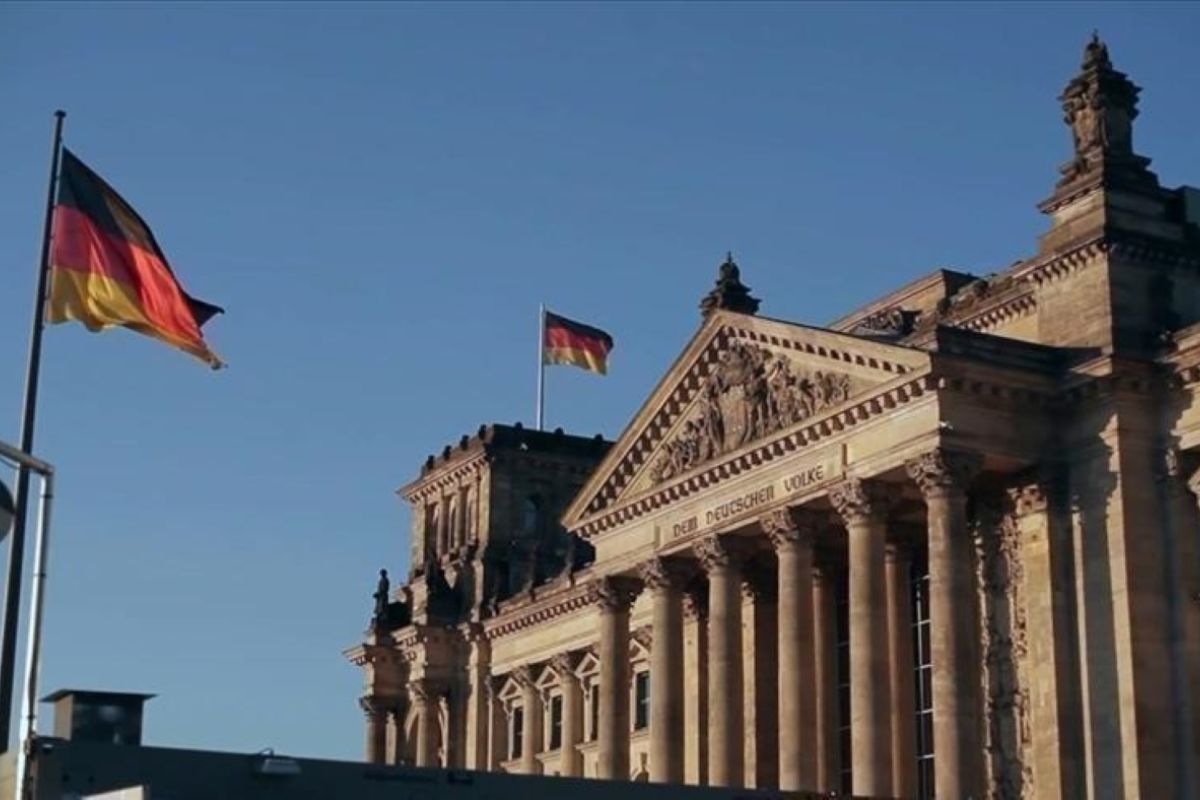 Hasil survei terbaru menunjukkan pergeseran drastis opini publik di Jerman.