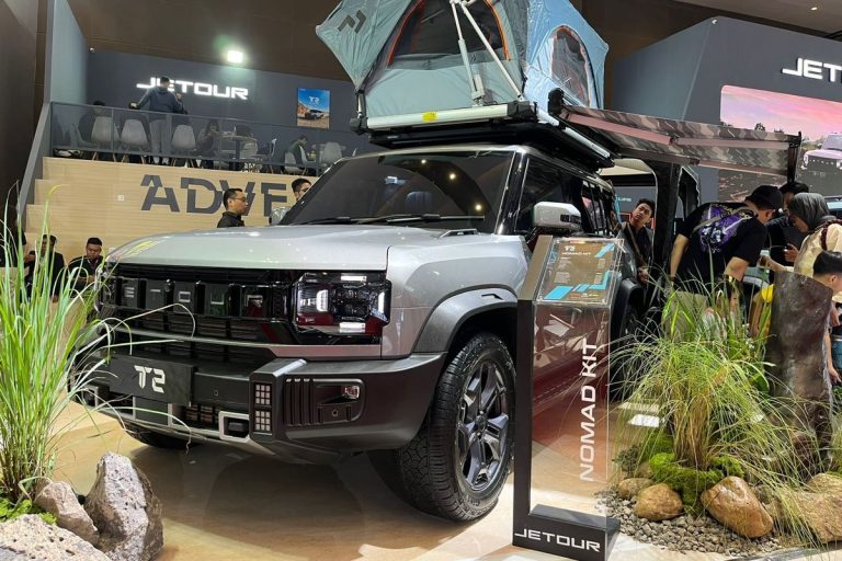 Jetour T2 bergaya off-road ekstrem resmi menyapa pengunjung IIMS. Simak detail modifikasi petualang,