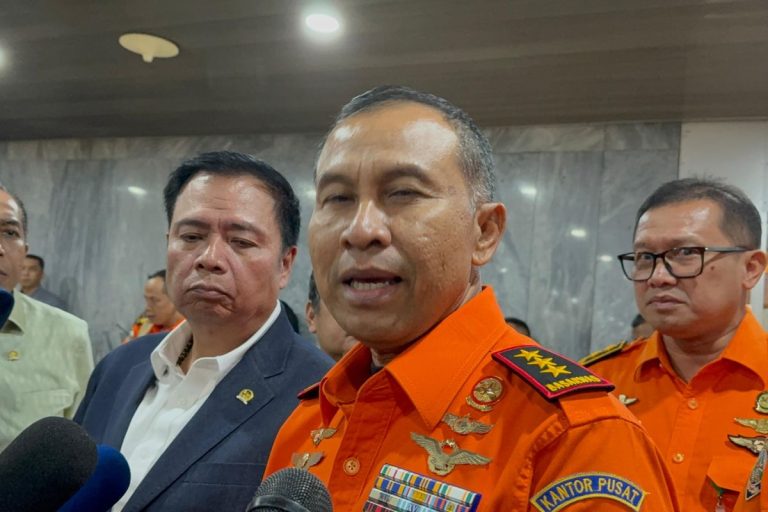 Basarnas mengungkapkan fakta mengejutkan: Indonesia menempati peringkat ketiga negara dengan risiko bencana tertinggi.