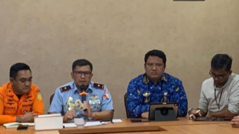 kronologi lengkap jatuhnya pesawat pengangkut BBM di Krayan, Nunukan.