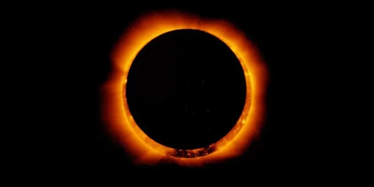 Siapkan kacamata gerhana Anda! Cek wilayah yang bisa melihat Gerhana Matahari Cincin 17 Februari 2026