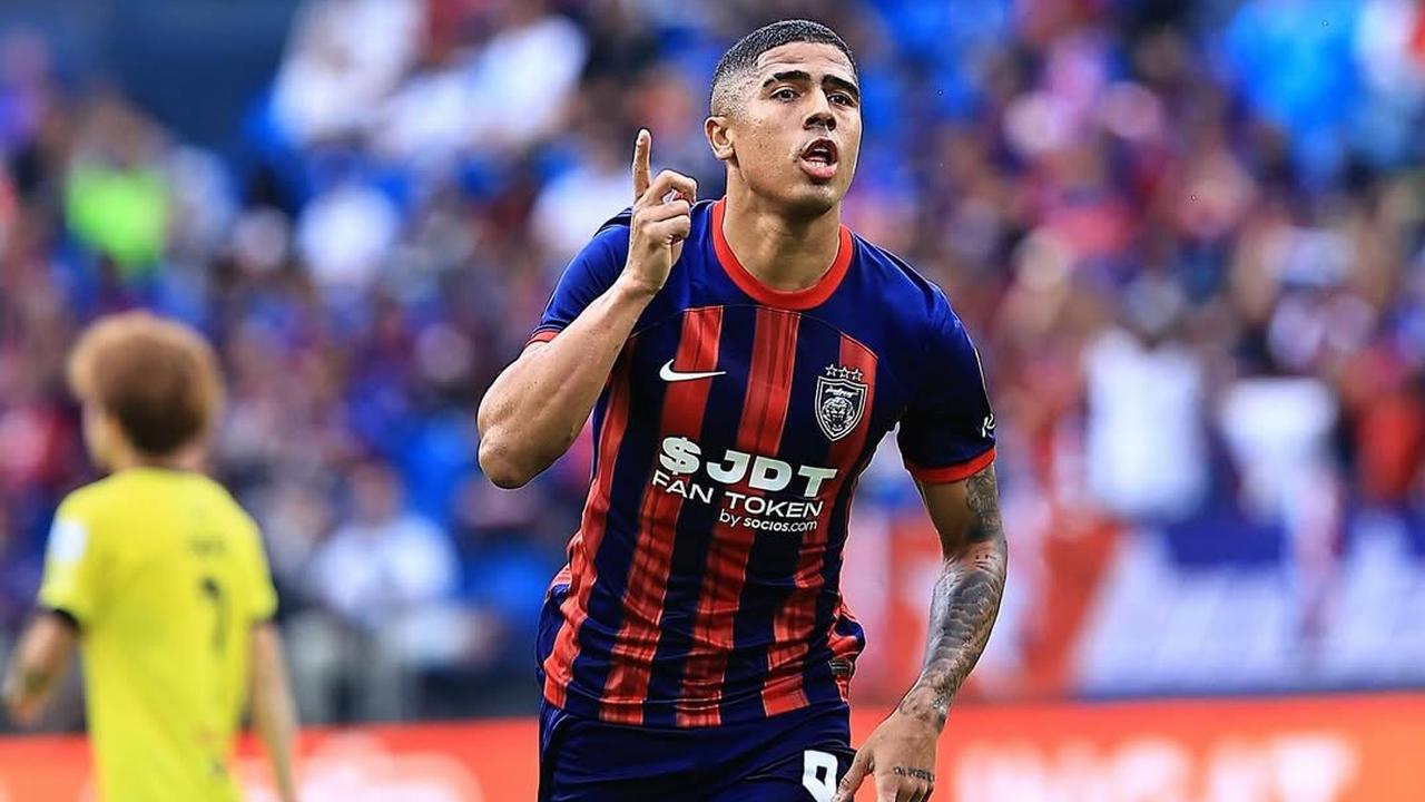Federasi Sepak Bola Malaysia (FAM) tancap gas proses naturalisasi striker asal Brasil dan bek tangguh Australia