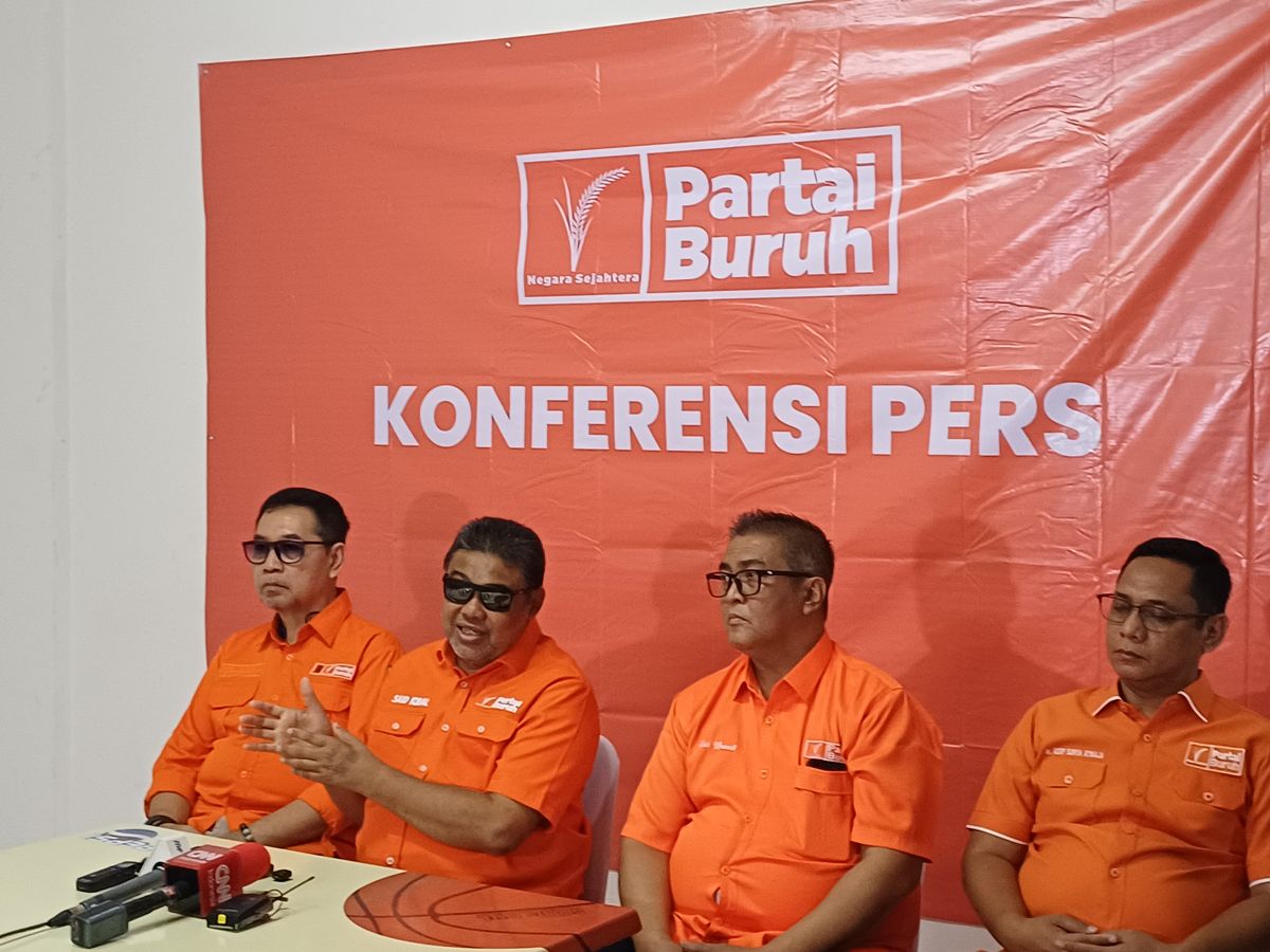 Partai Buruh menuntut penghapusan pajak PPh 21 atas THR mulai tahun ini.