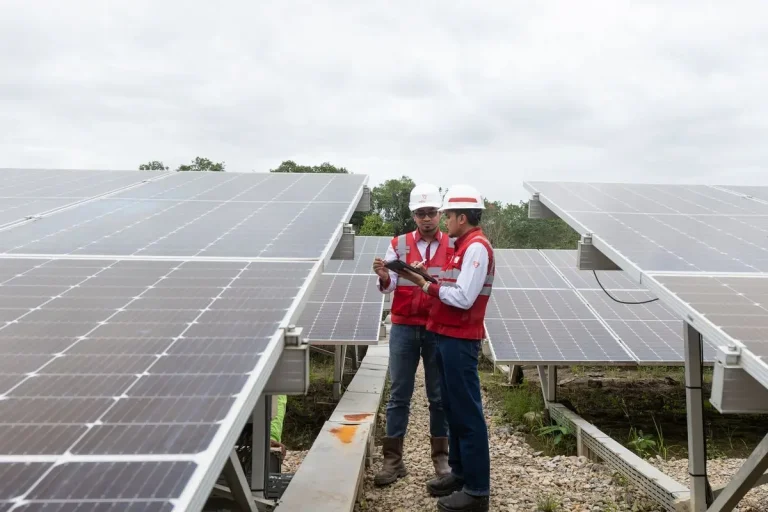 Bahlil Ganti PLTD jadi PLTS Prioritas