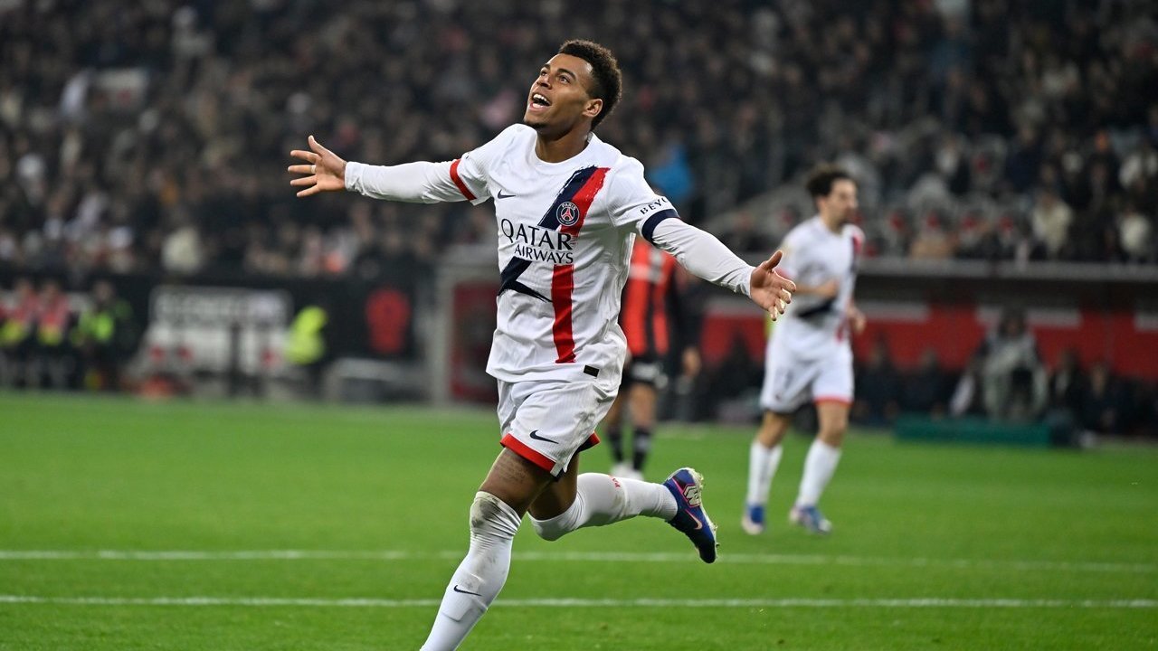 PSG Manja? Ligue 1 Rombak Jadwal Demi Liga Champions (UCL)!