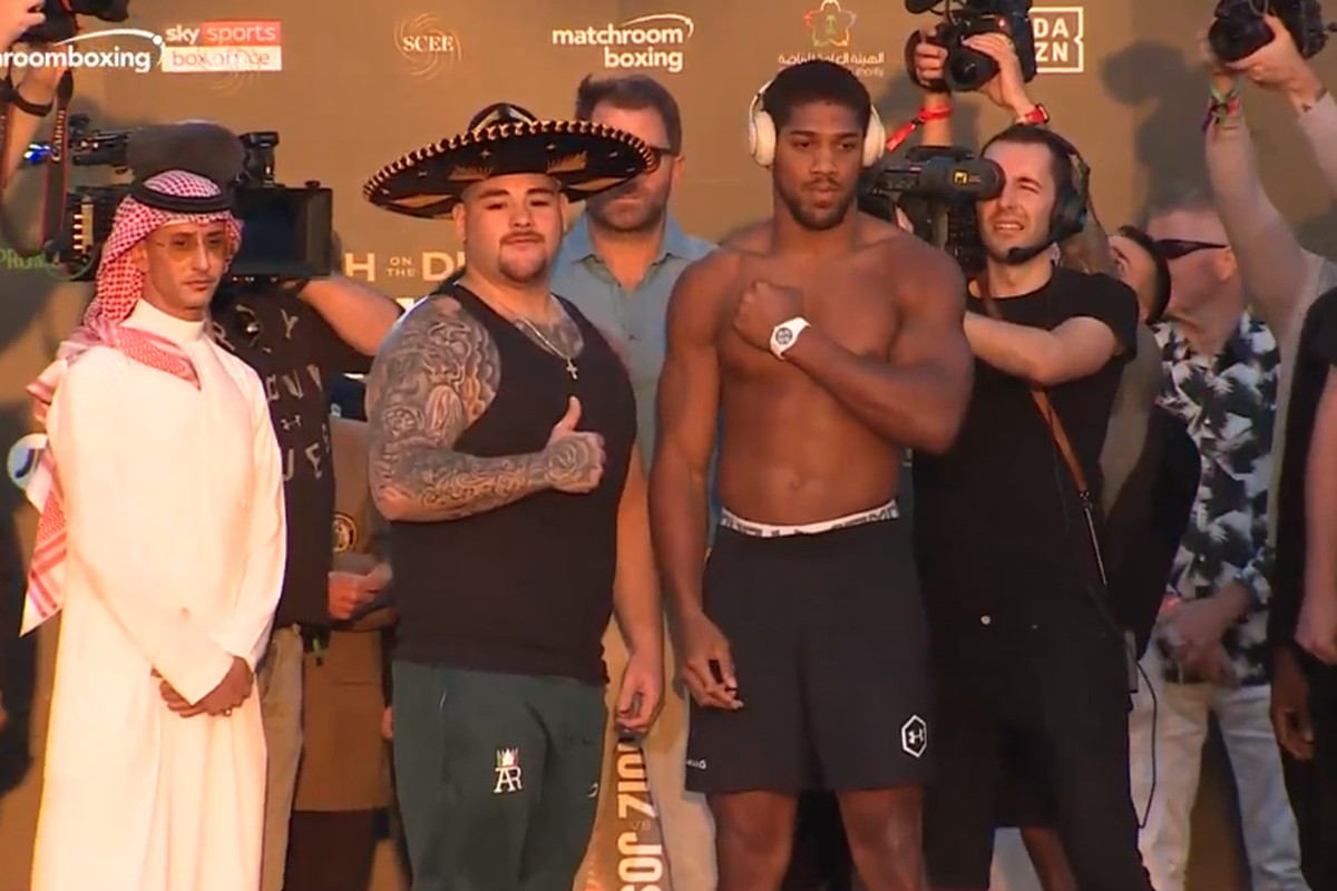 Fundora Siap Tempur! Penguasa Kelas Terbang Penuhi Berat Badan Kontra Ruiz