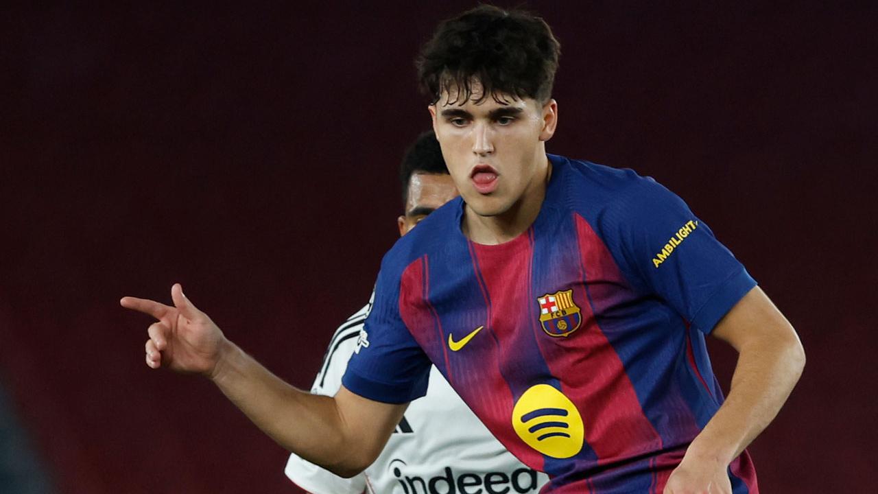 Pau Cubarsi vs Lamine Yamal, Pertahanan Barcelona, Hansi Flick Barcelona, Bakat Muda La Masia, Bek Terbaik Spanyol 2026.