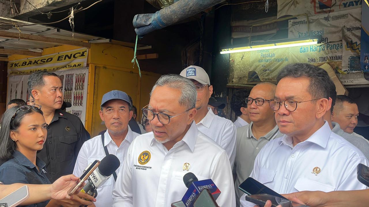 Menko Pangan & Mendag Sidak Pasar Minggu: Harga Cabai Tembus Rp 100 Ribu!