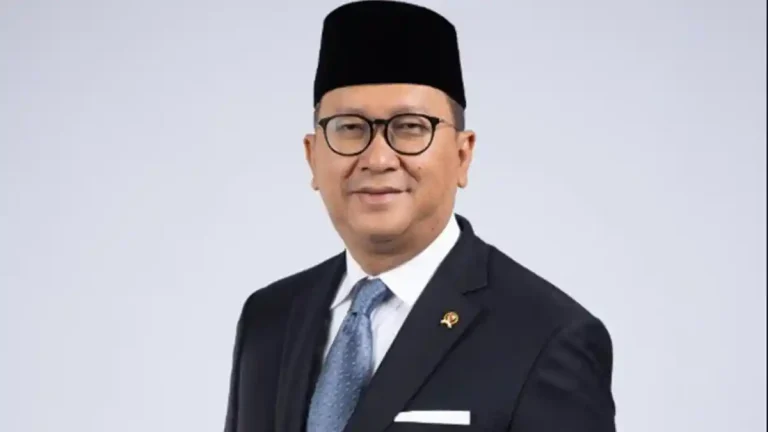 Rosan Roeslani memaparkan pencapaian satu tahun Danantara. Pelajari bagaimana lembaga ini memperkuat ekonomi Indonesia