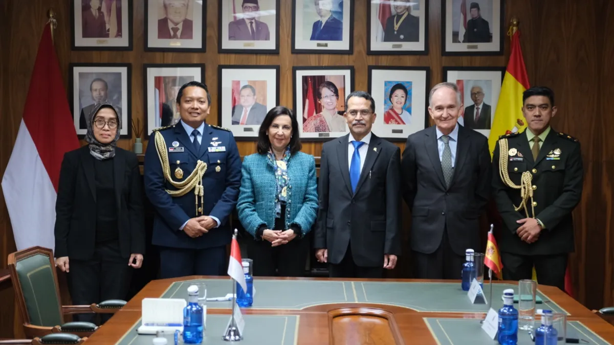 Menhan Spanyol Sambangi KBRI Madrid: Hormat untuk 3 Prajurit RI yang Gugur