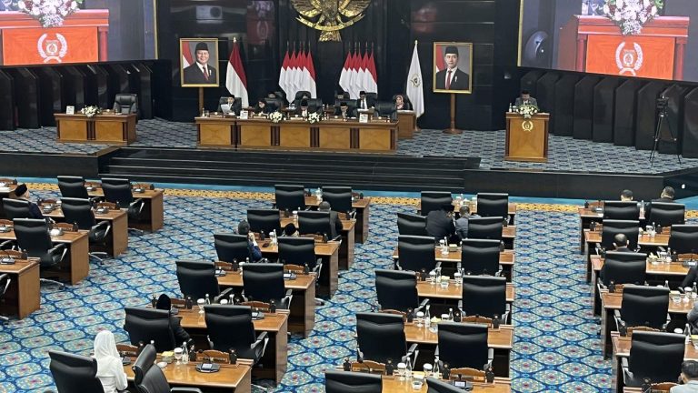Rano Karno Klaim Sampah Jakarta Terkelola 100 Persen: Emisi Gas Rumah Kaca Turun!
