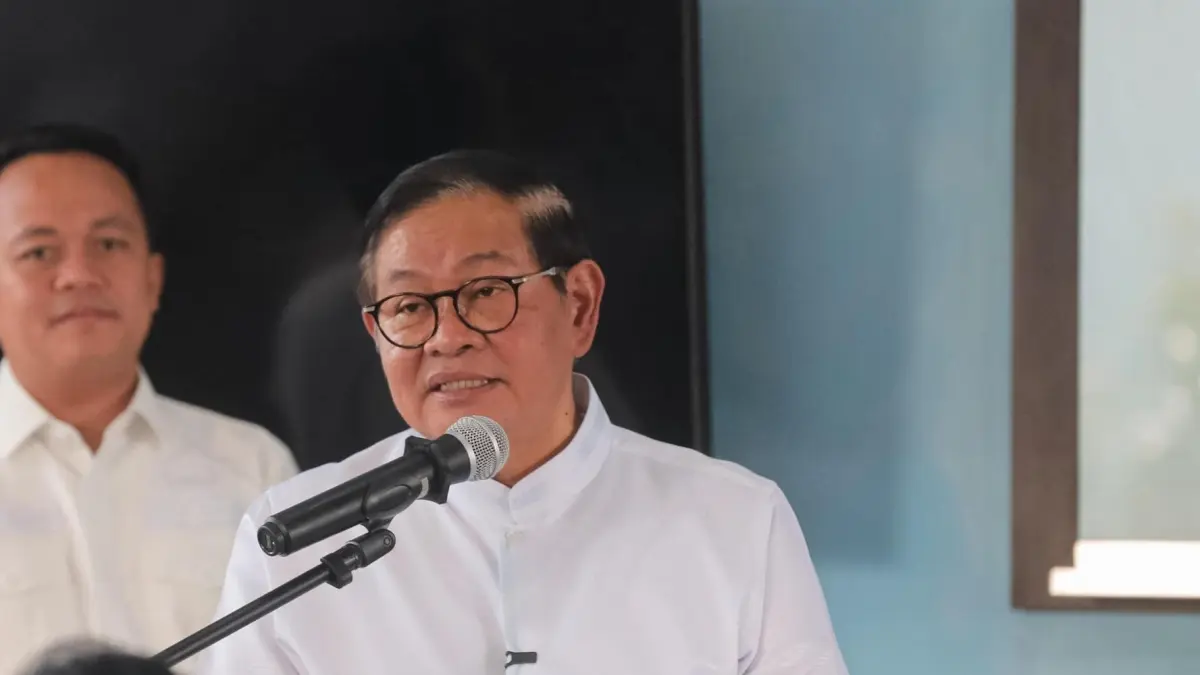 Wakil Ketua DPRD Jember Ajak Masyarakat Kurangi Kantong Plastik: Jaga Kelestarian Lingkungan Sekarang!